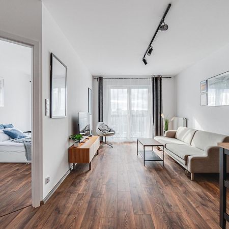Prime Time Apartament - 24H Check -In - Parking W Cenie Вроцлав Экстерьер фото